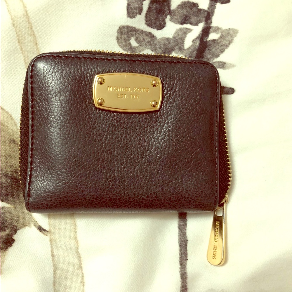 Michail Kors black wallet